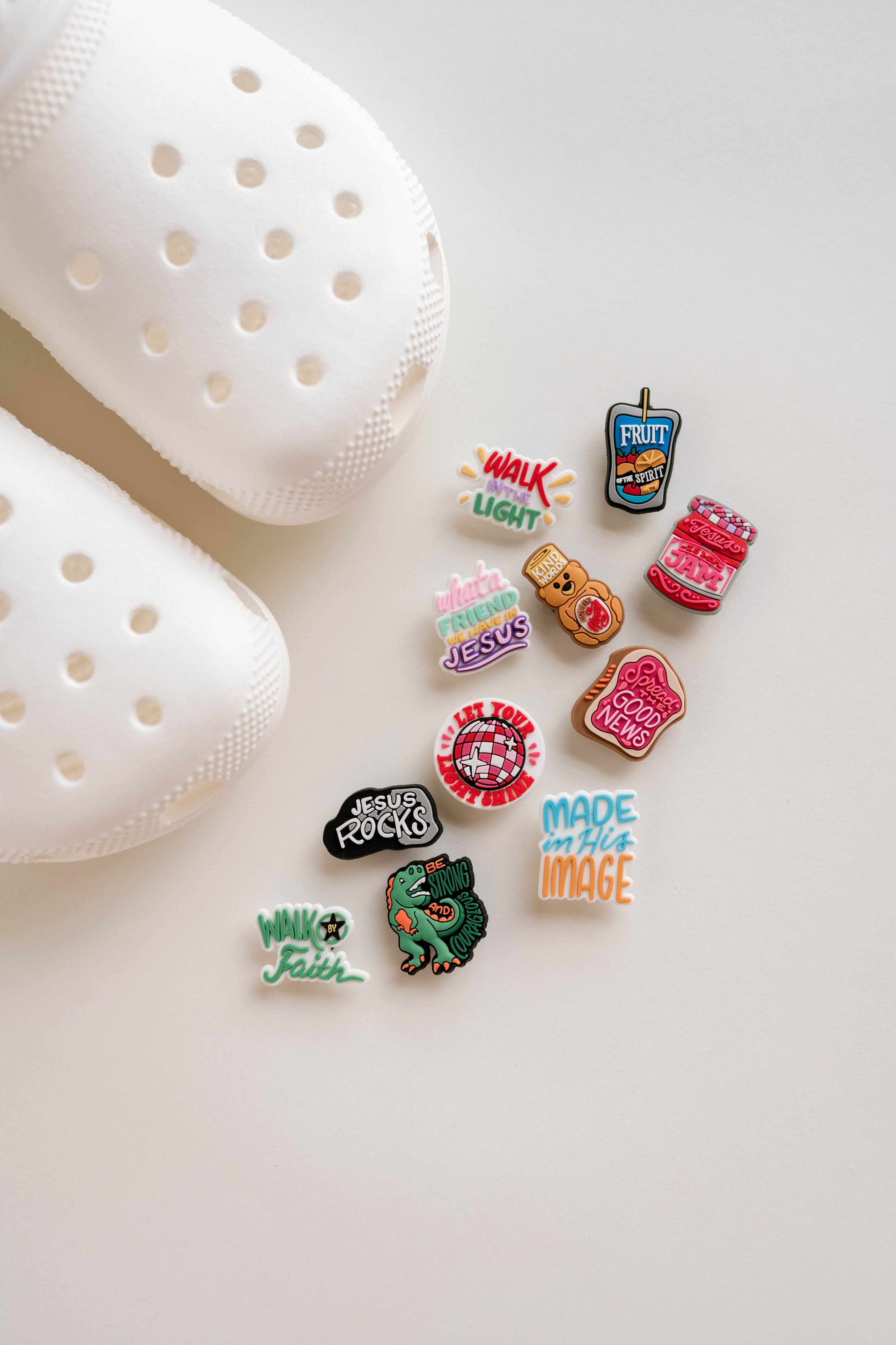 Kind Words Shoe Charm Dear Heart